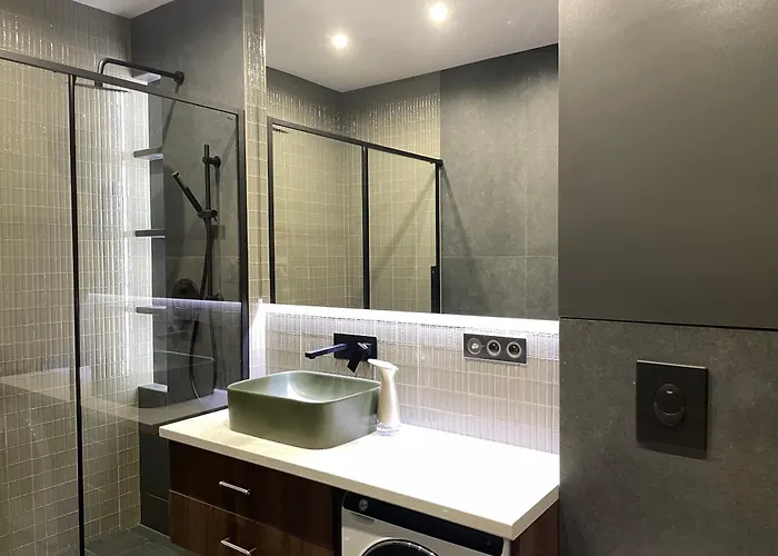 Monopol Appartement *